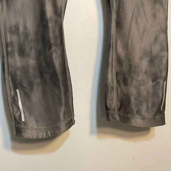 NIKE PRO Gray Tie Dye Crop Leggings- size M - Picture 10 of 10